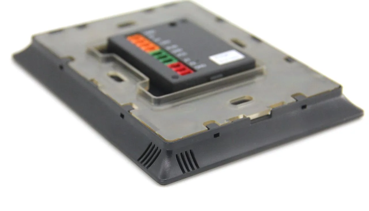 12-button smart panel